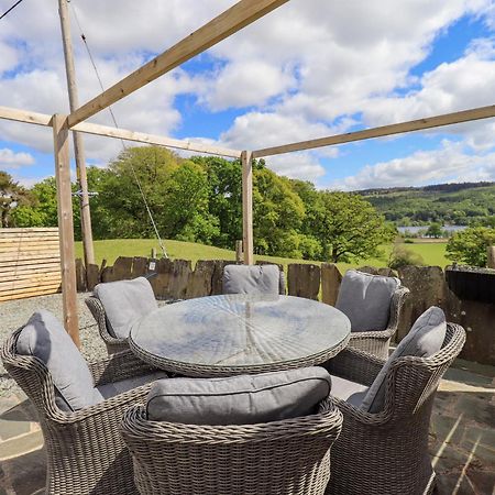 Two Lake View Coniston Exterior photo